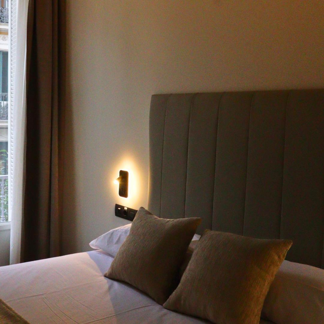 Hostal La Rua-Montera Мадрид Екстериор снимка